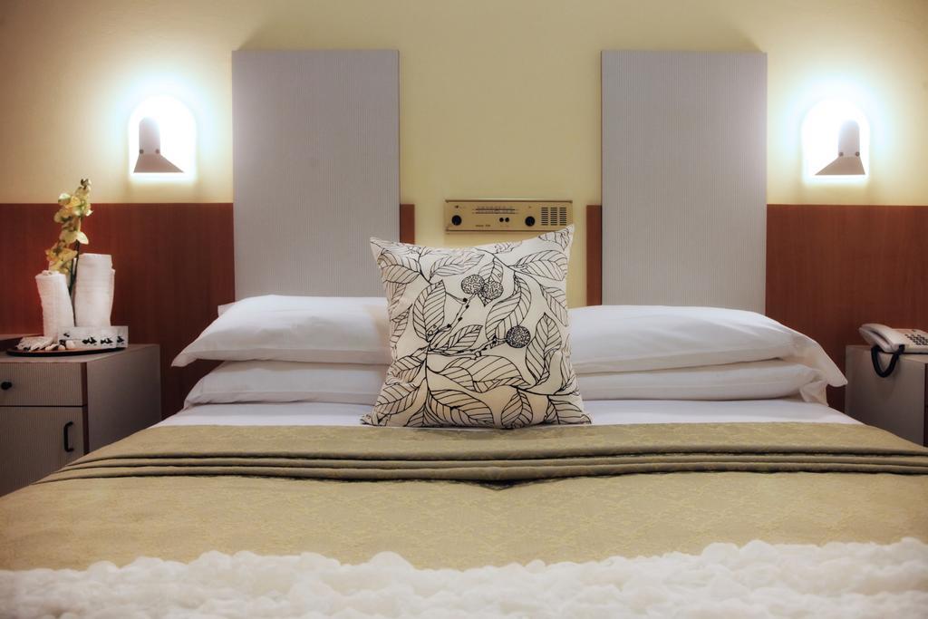 Hotel Bel Air Riccione Værelse billede