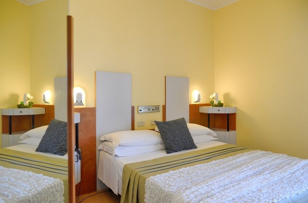 Hotel Bel Air Riccione Eksteriør billede